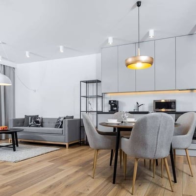 Location d’un appartement élégant de 2 pièces, 55 m², dans le quartier Kazimierz, Cracovie, Pologne